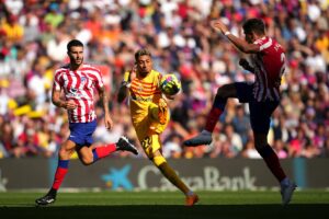 FC Barcelona vs Atletico Madrid (03:00 – 04/12) | Xem lại trận đấu